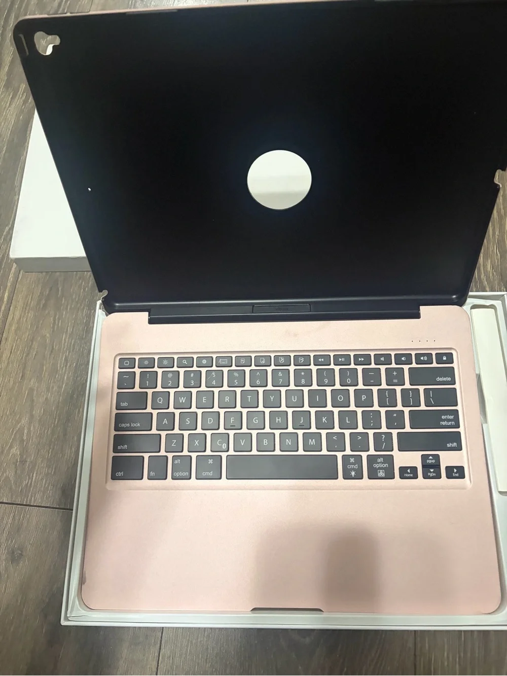 Apple Wireless Keyboard Case for iPad Pro 12.9